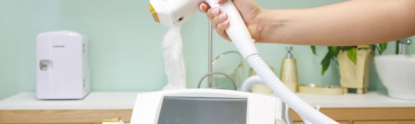 Imagen de muestra: Tecnología de depilación Eco Láser luz pulsada OPT SHR 2026 en Novello